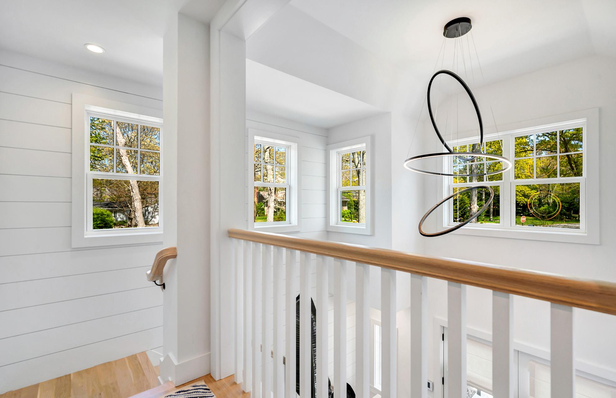 17 Bay View Road W, Southampton, NY 11968