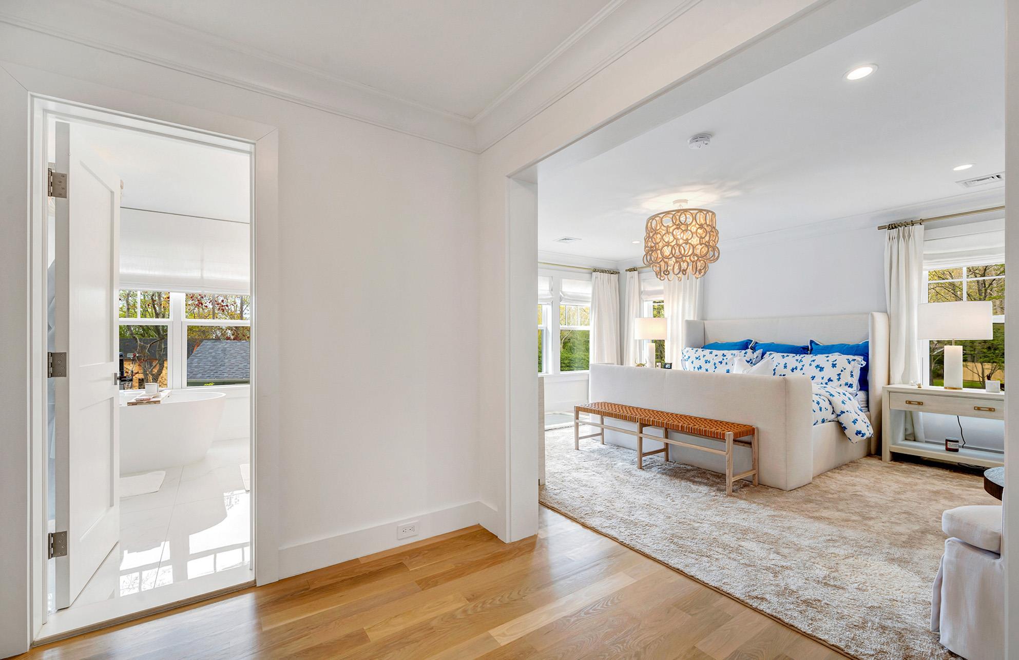 17 Bay View Road W, Southampton, NY 11968