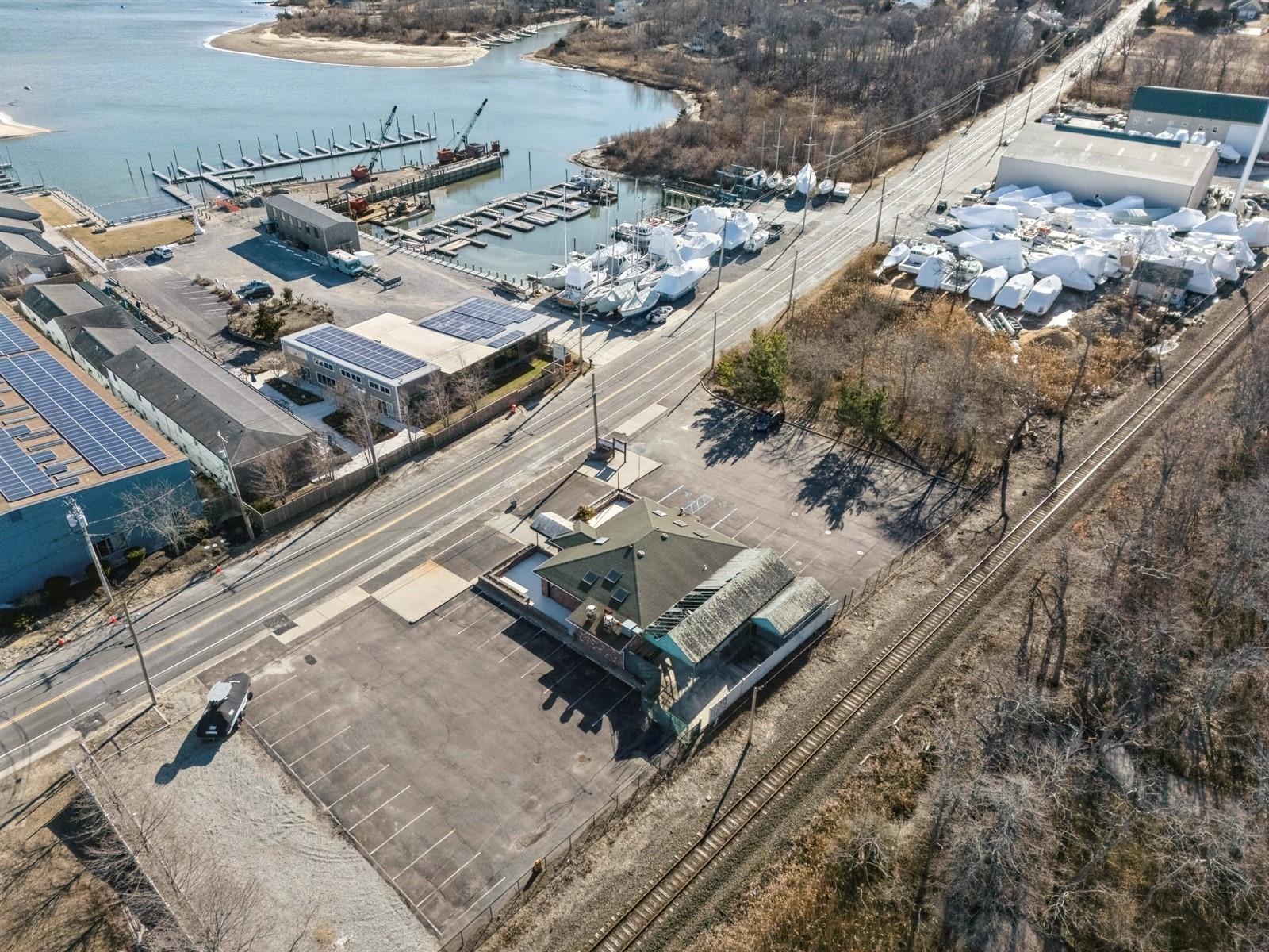 62375 Main Road, Southold, NY 11971