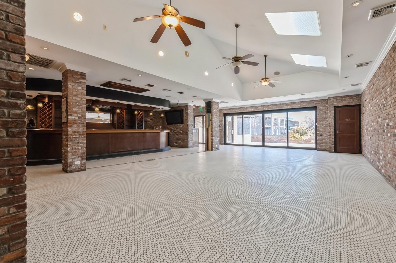 62375 Main Road, Southold, NY 11971