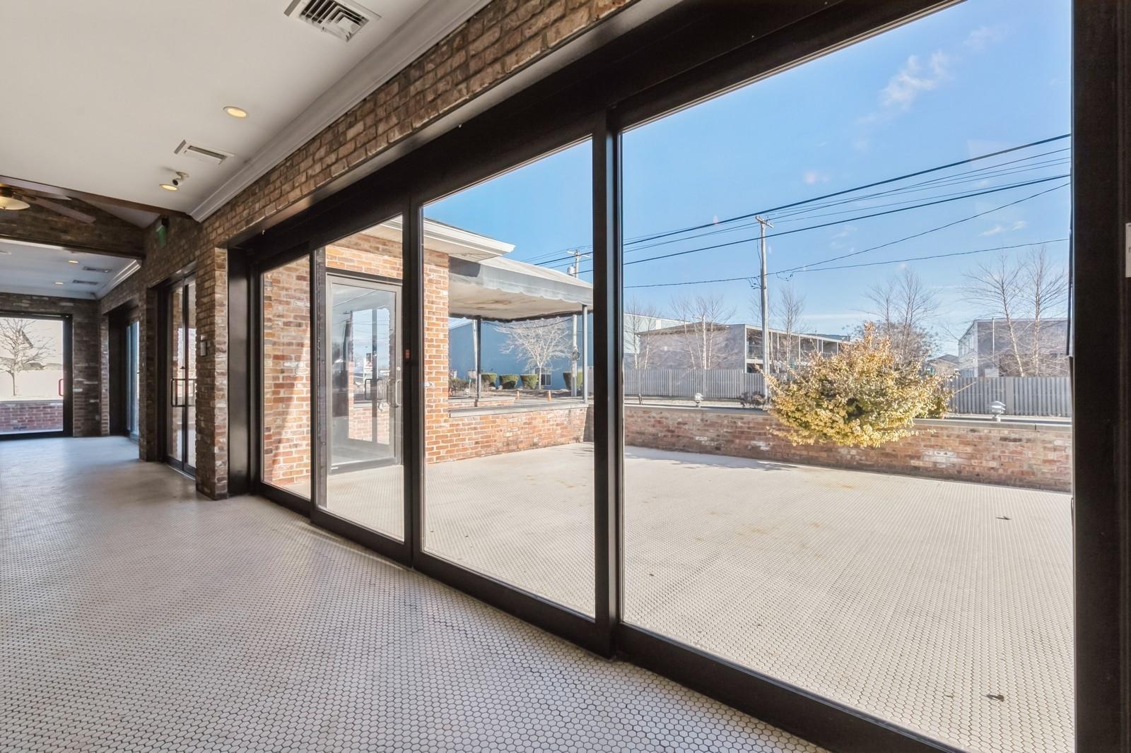 62375 Main Road, Southold, NY 11971