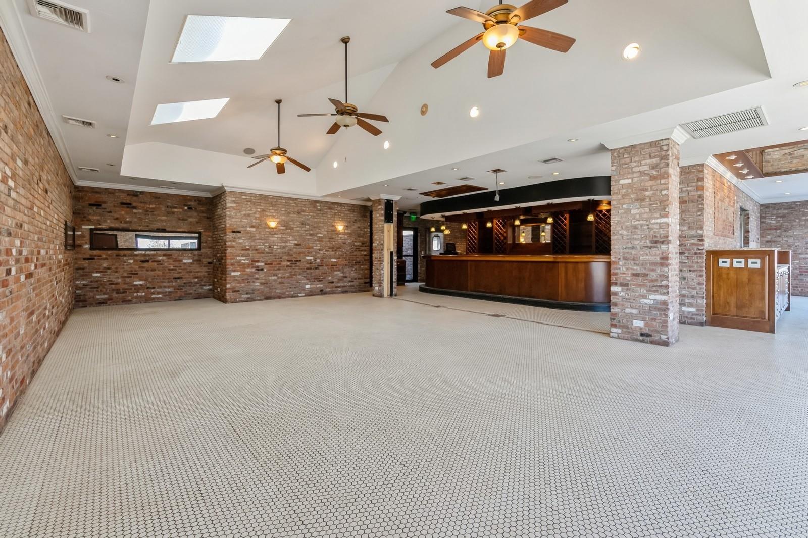 62375 Main Road, Southold, NY 11971