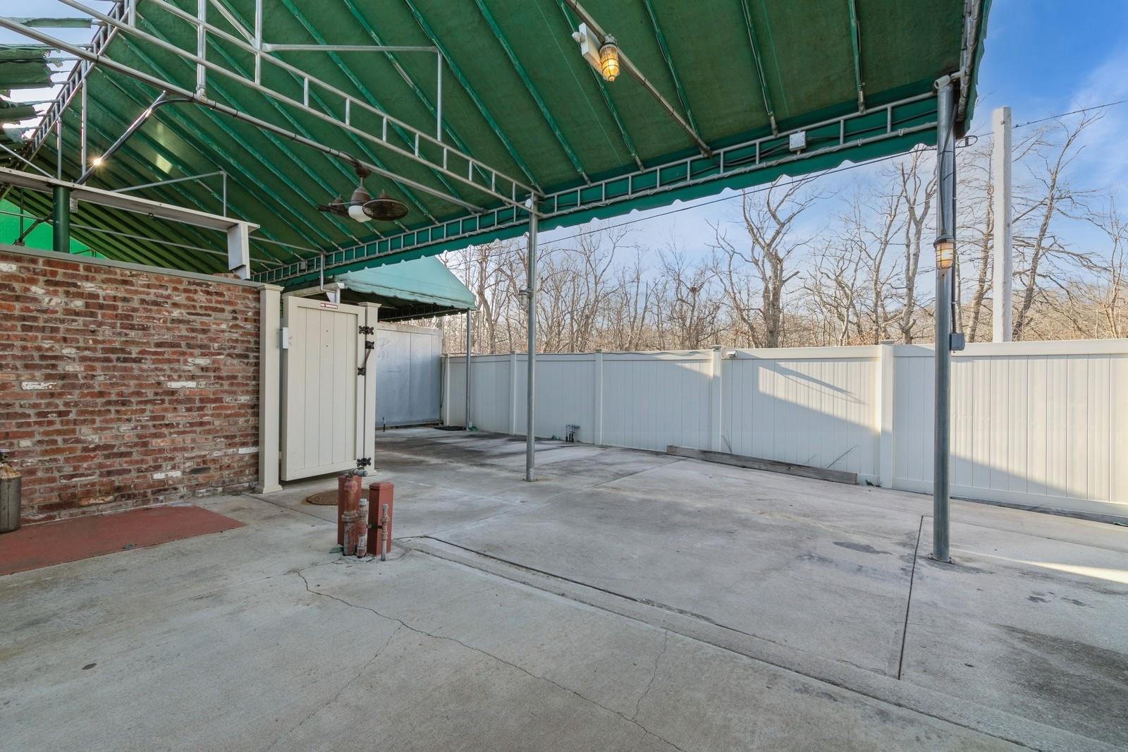 62375 Main Road, Southold, NY 11971