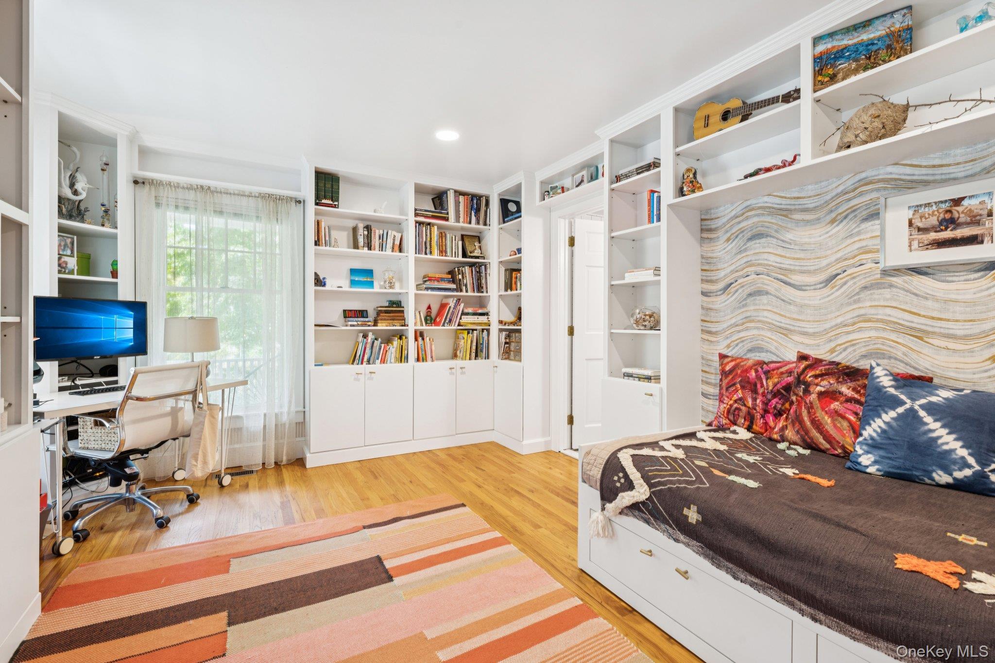 19 Oak Meadow Lane, Bellport Village, NY 11713