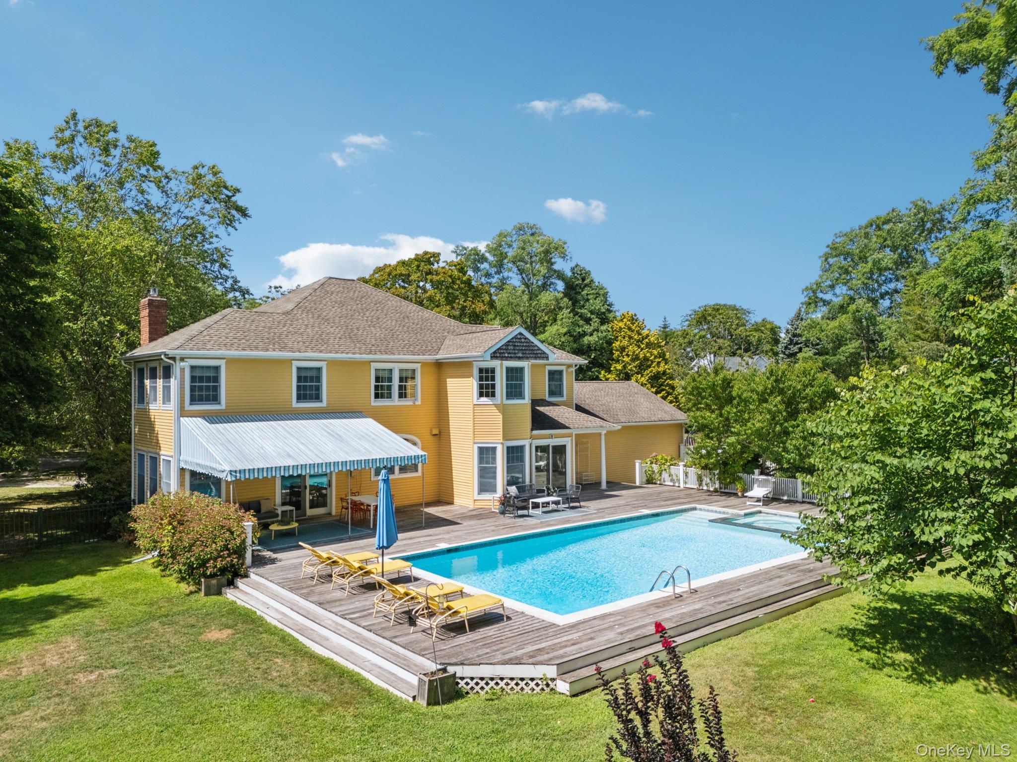 19 Oak Meadow Lane, Bellport Village, NY 11713