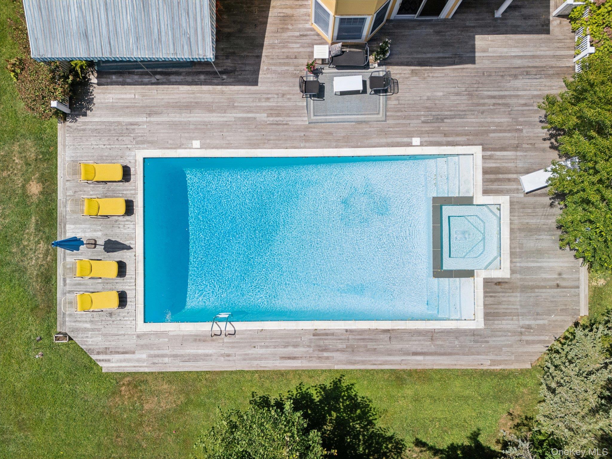 19 Oak Meadow Lane, Bellport Village, NY 11713