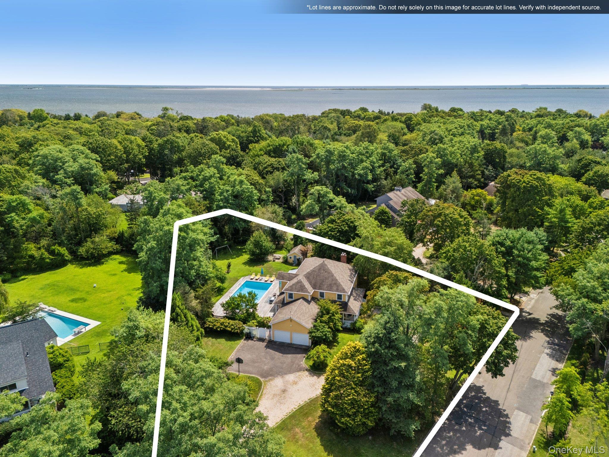 19 Oak Meadow Lane, Bellport Village, NY 11713