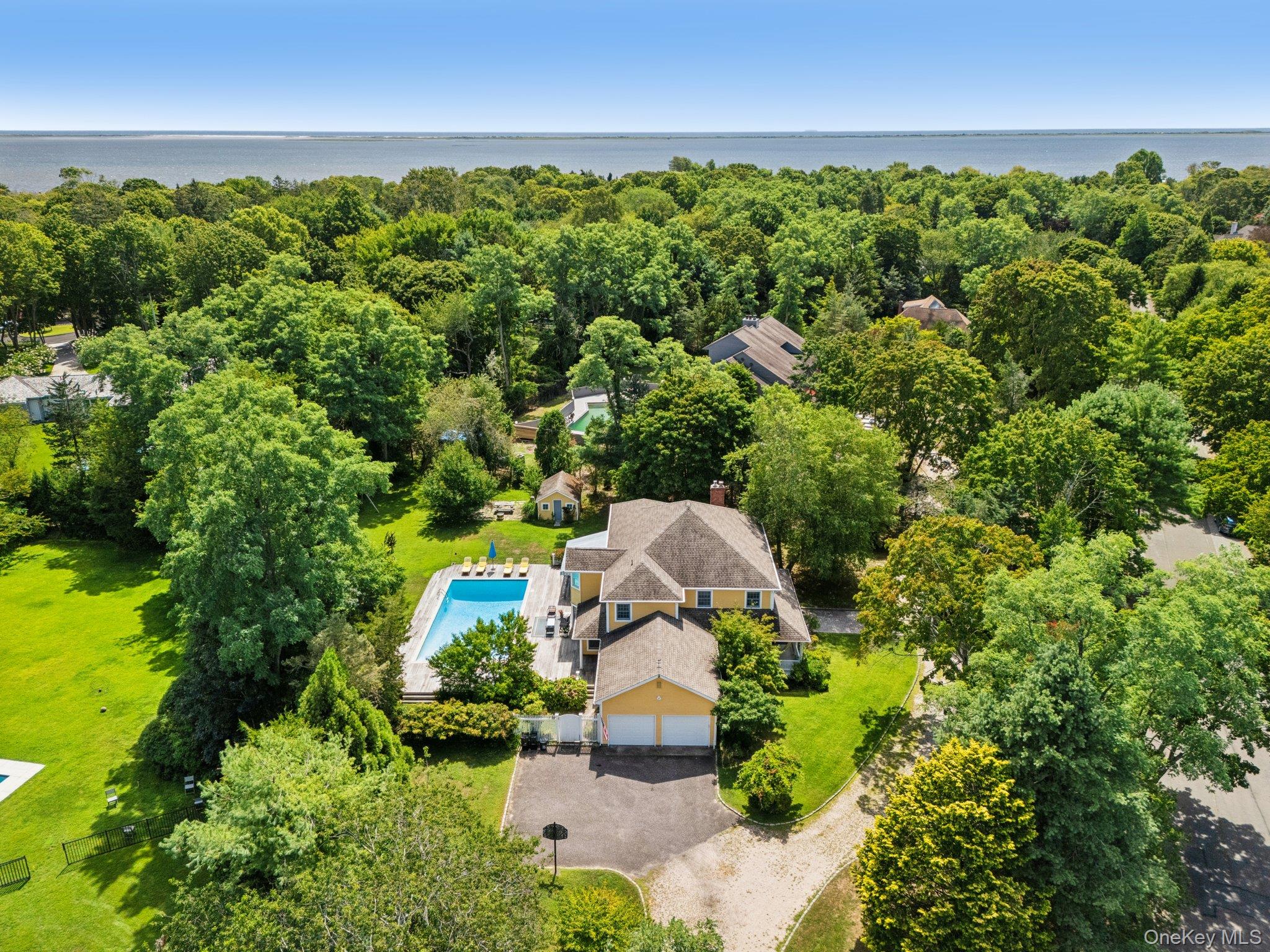 19 Oak Meadow Lane, Bellport Village, NY 11713