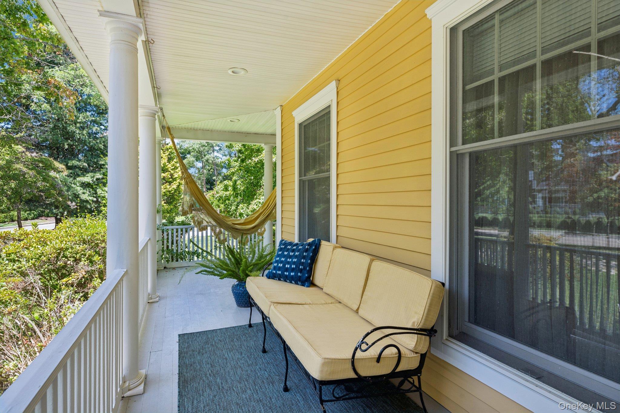 19 Oak Meadow Lane, Bellport Village, NY 11713