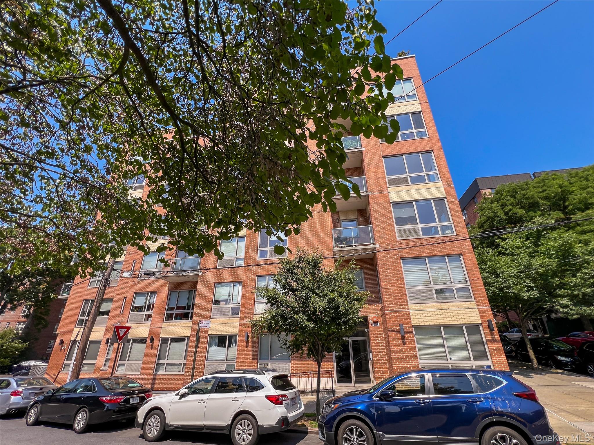 3585 Greystone Avenue # 3DE, Bronx, NY 10463