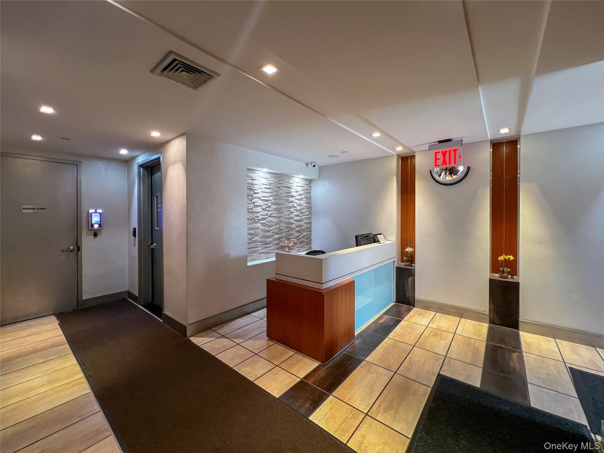 3585 Greystone Avenue # 3DE, Bronx, NY 10463