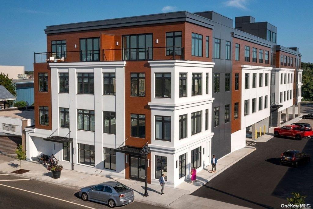 331 E Main Street # 410, Riverhead, NY 11901