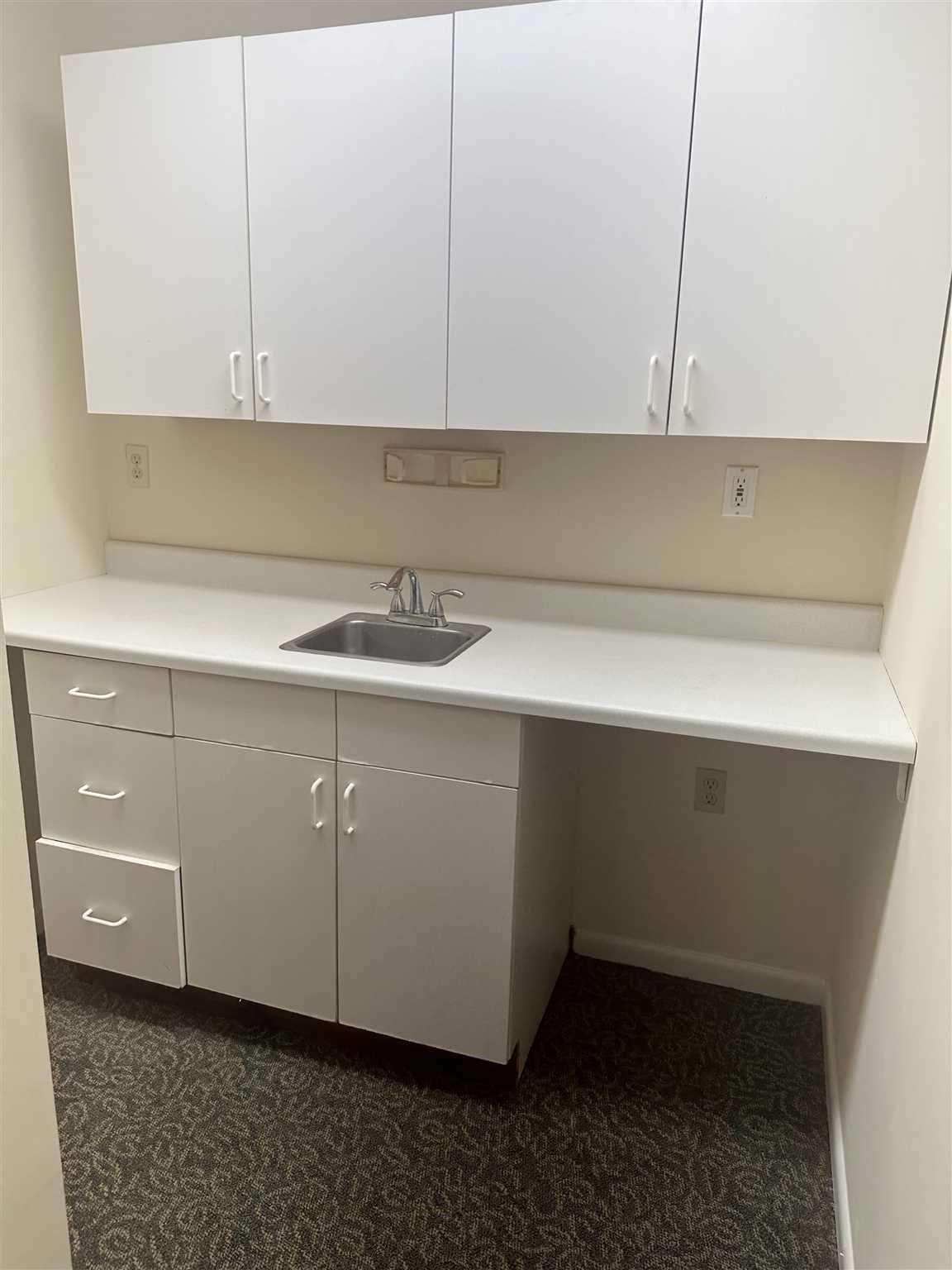 7 PINWOODS Road # 5, Hyde Park, NY 12538