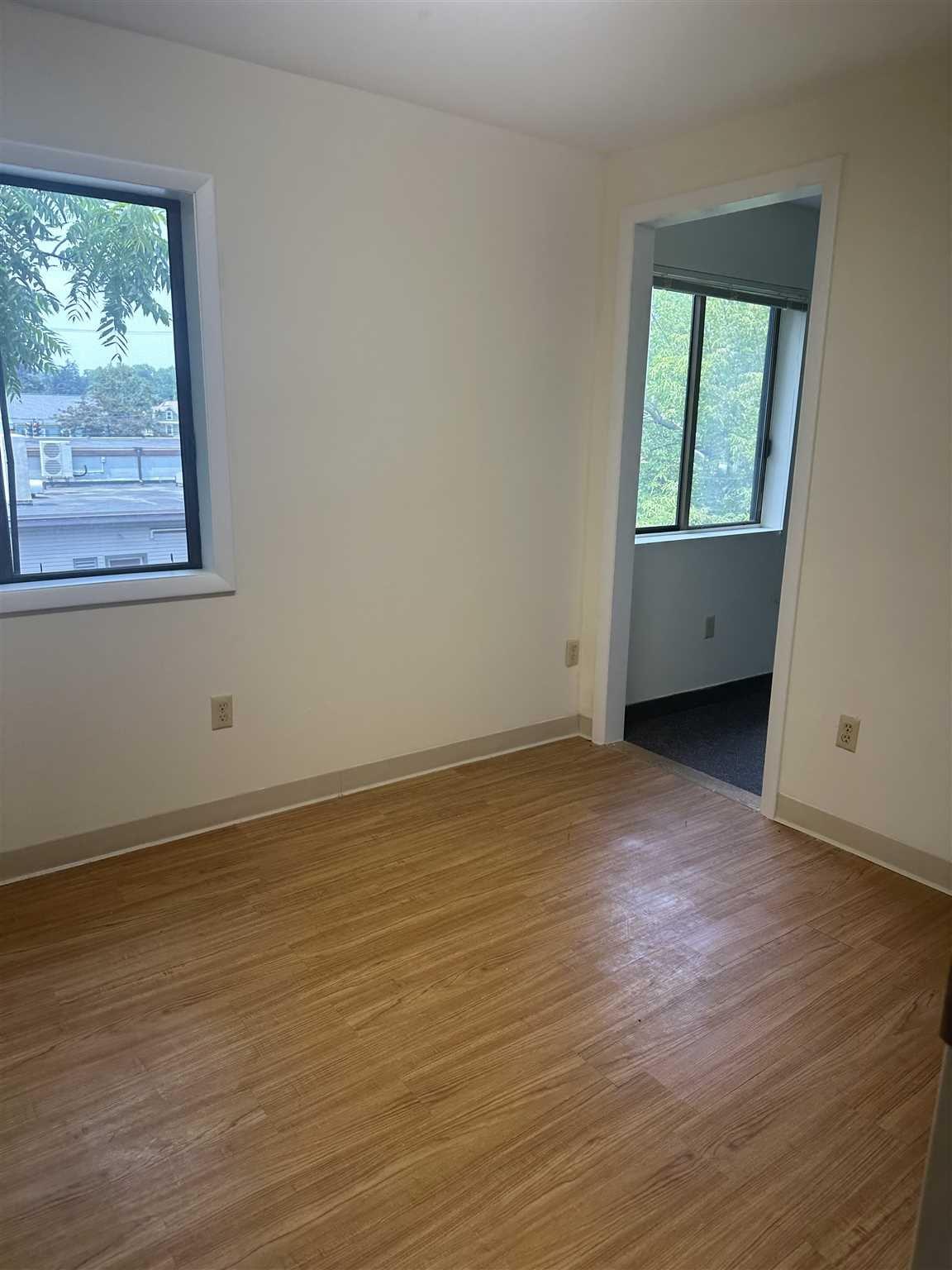 7 PINWOODS Road # 5, Hyde Park, NY 12538