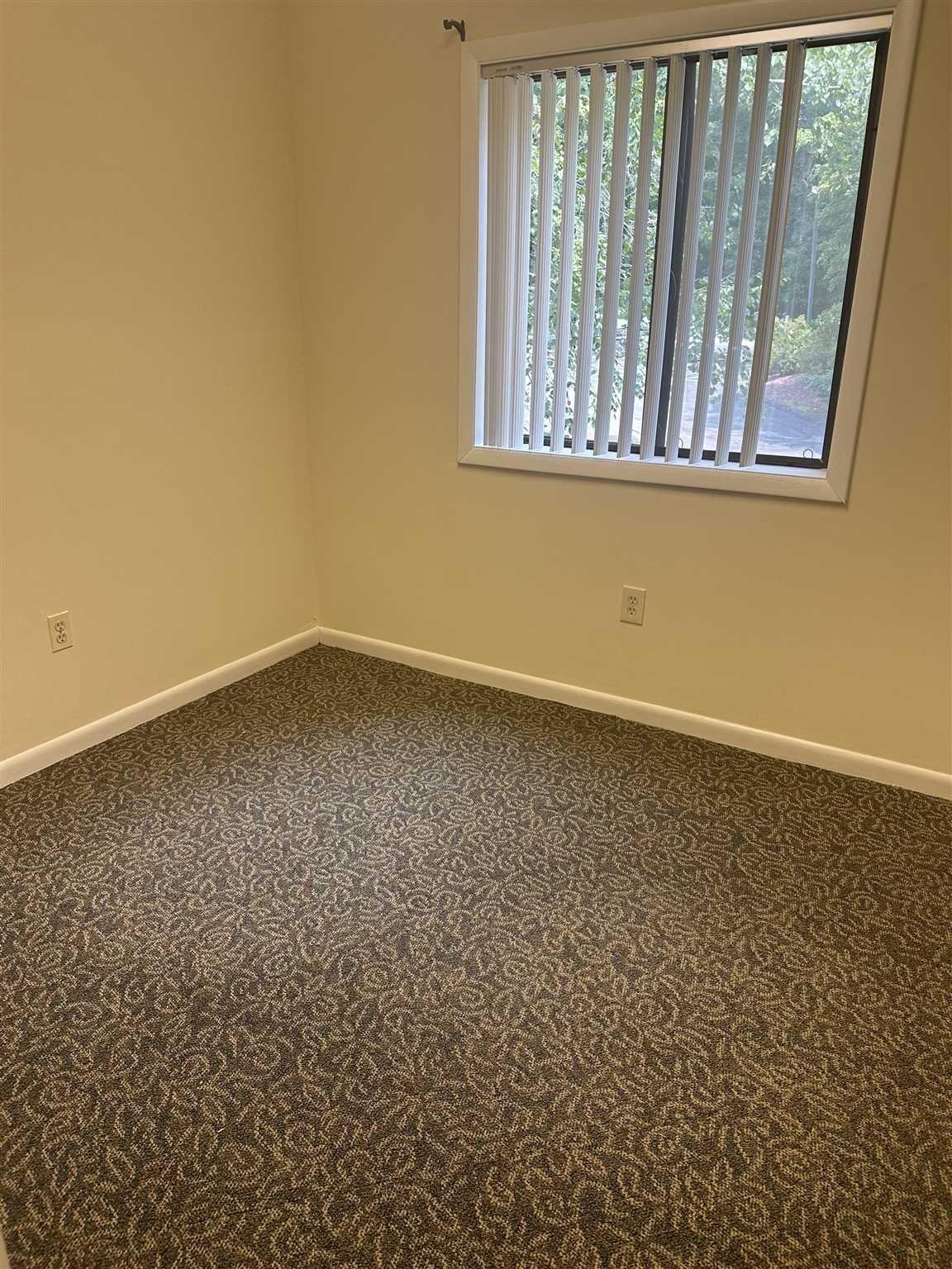 7 PINWOODS Road # 5, Hyde Park, NY 12538