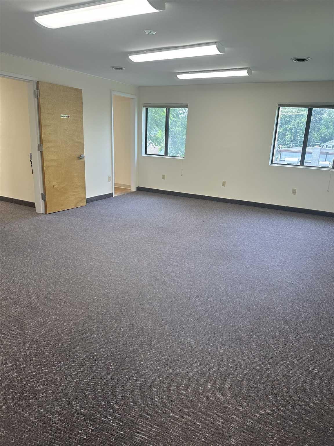 7 PINWOODS Road # 5, Hyde Park, NY 12538