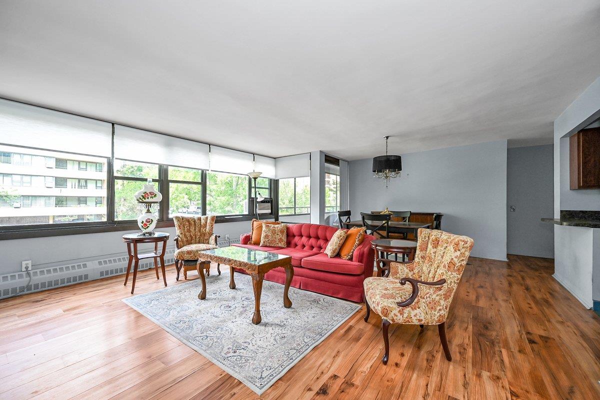 166-10 Powells Cove Blvd # 3D, Beechhurst, NY 11357