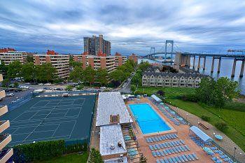 166-10 Powells Cove Blvd # 3D, Beechhurst, NY 11357