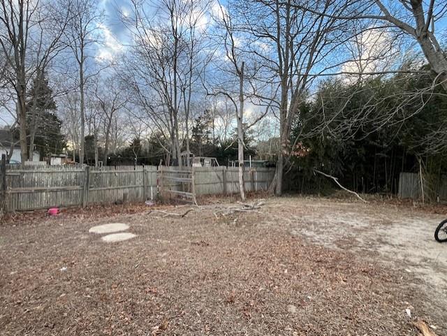 84 Point Road, Flanders, NY 11901