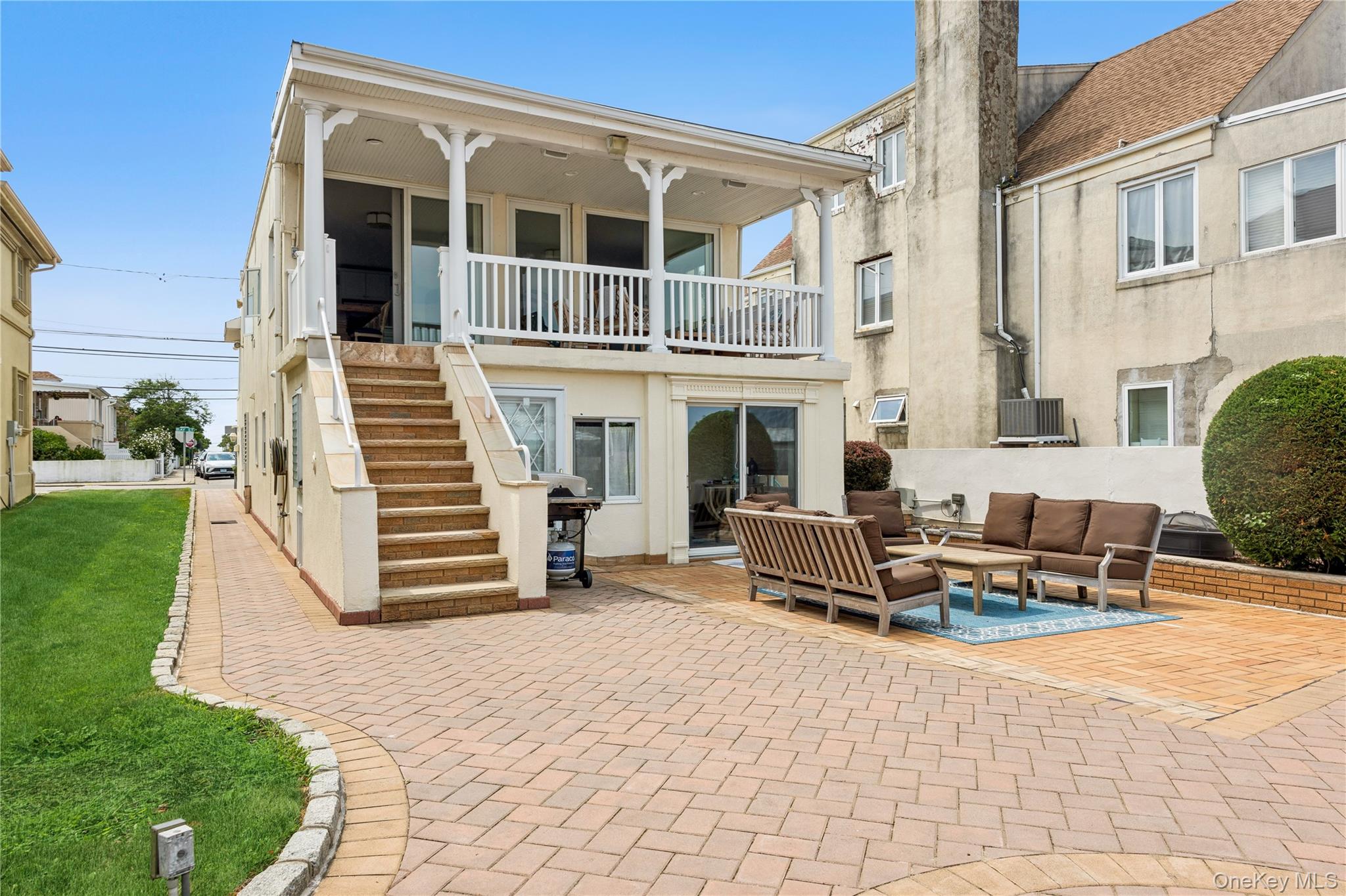 87 Bay Street, East Atlantic Beach, NY 11561