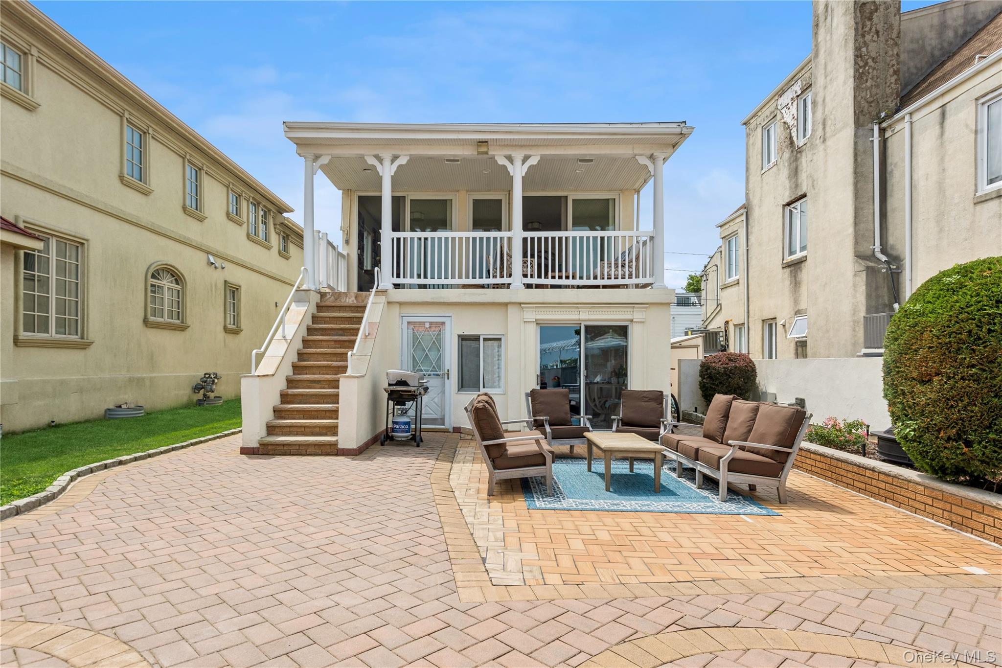 87 Bay Street, East Atlantic Beach, NY 11561