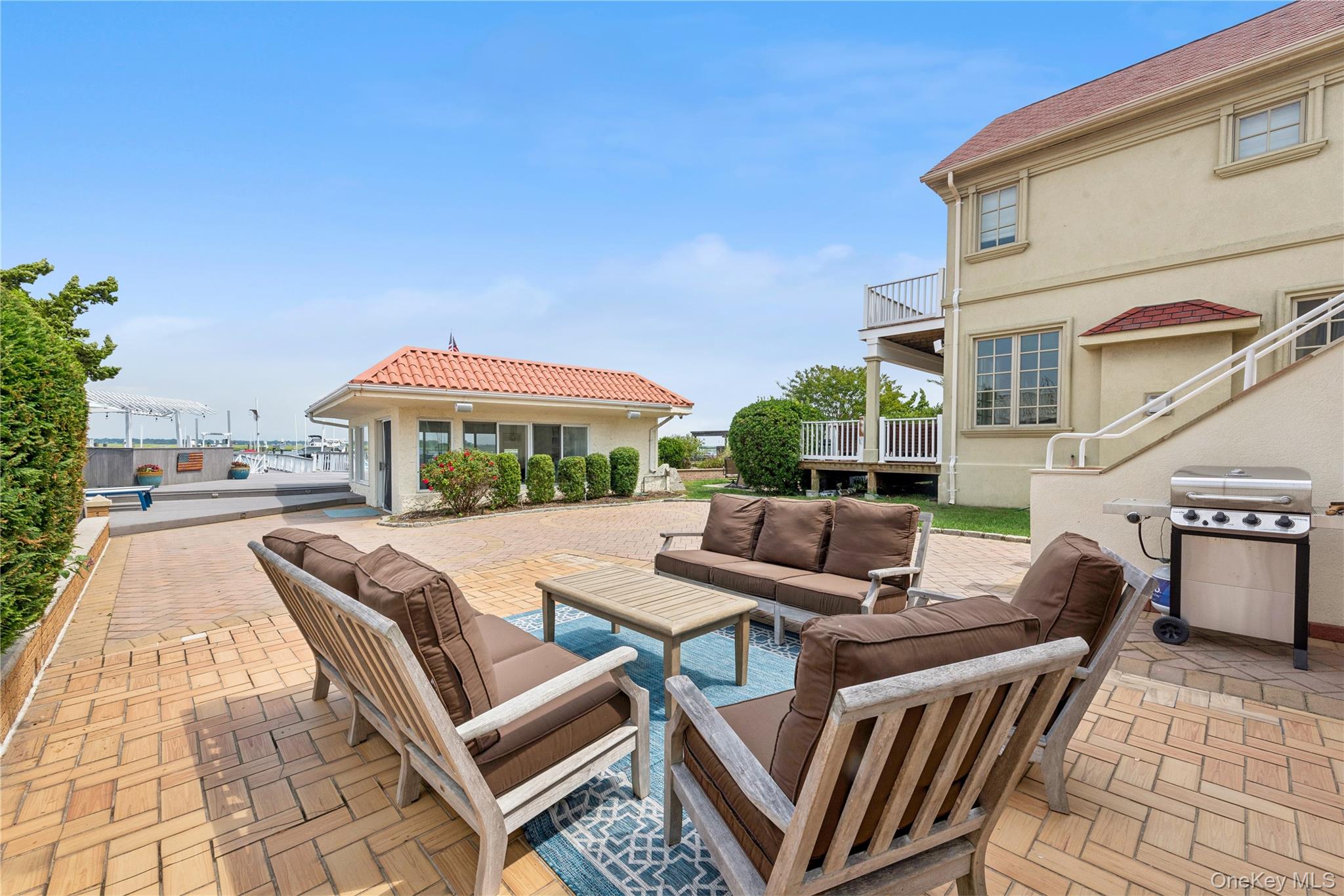 87 Bay Street, East Atlantic Beach, NY 11561