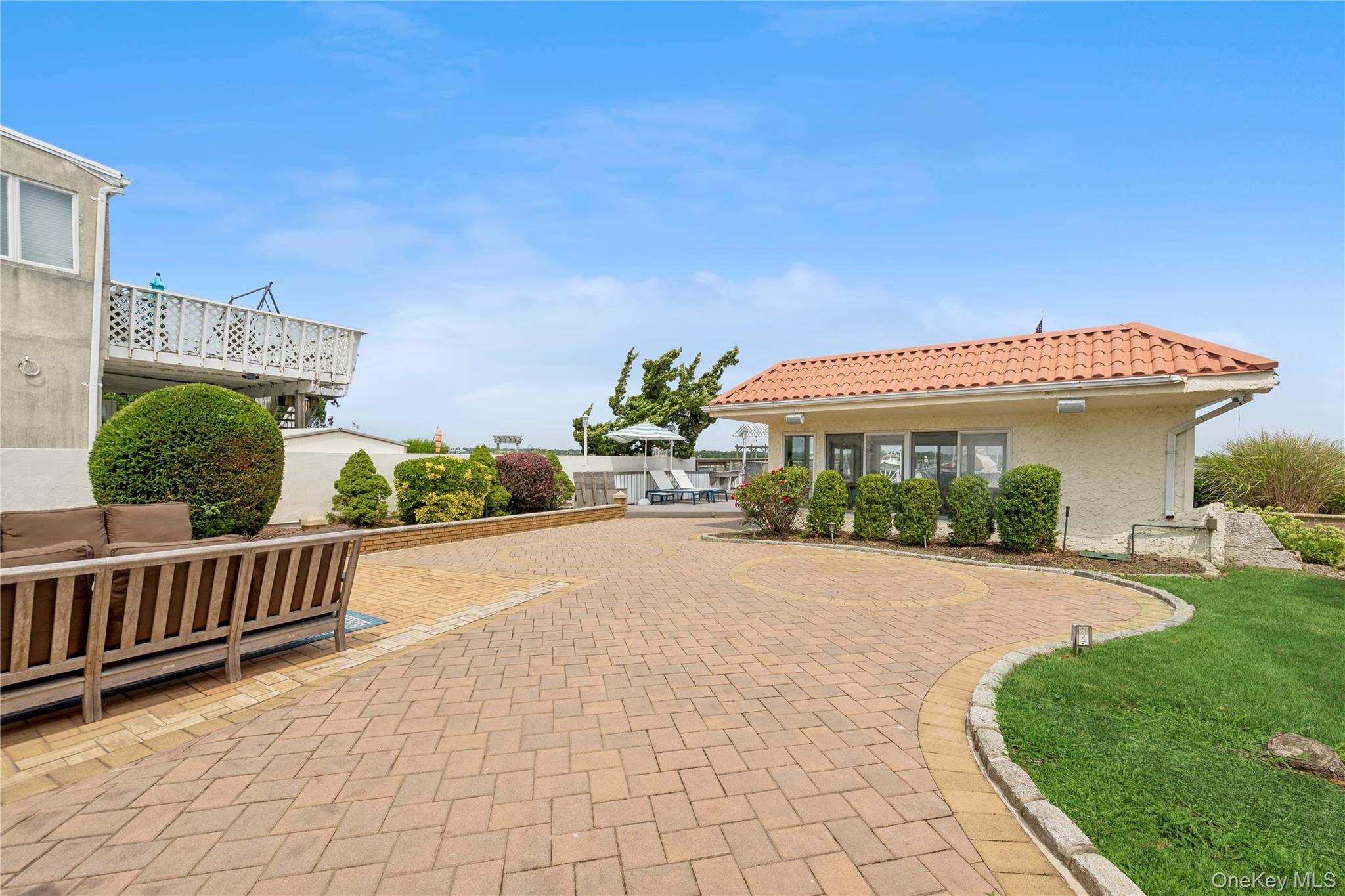 87 Bay Street, East Atlantic Beach, NY 11561