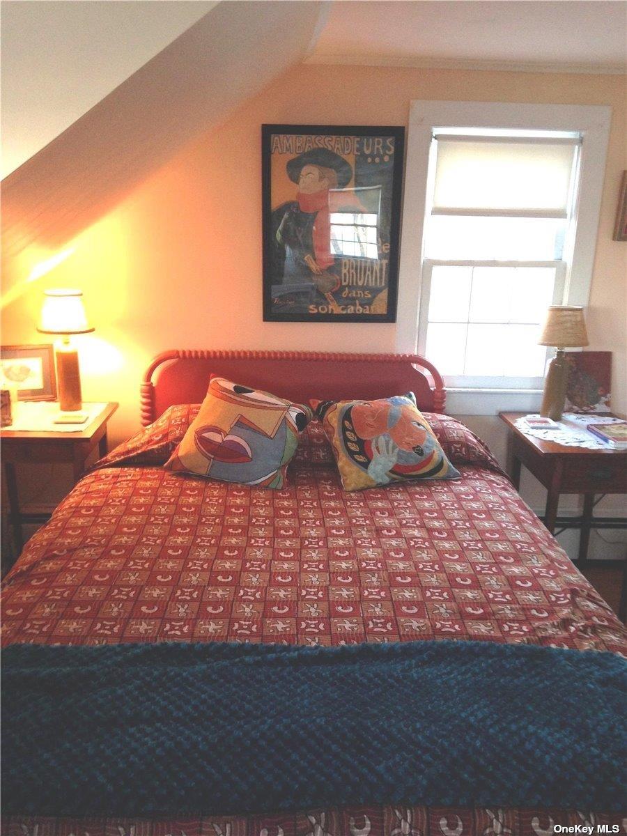 165 Sterling Street, Greenport, NY 11944