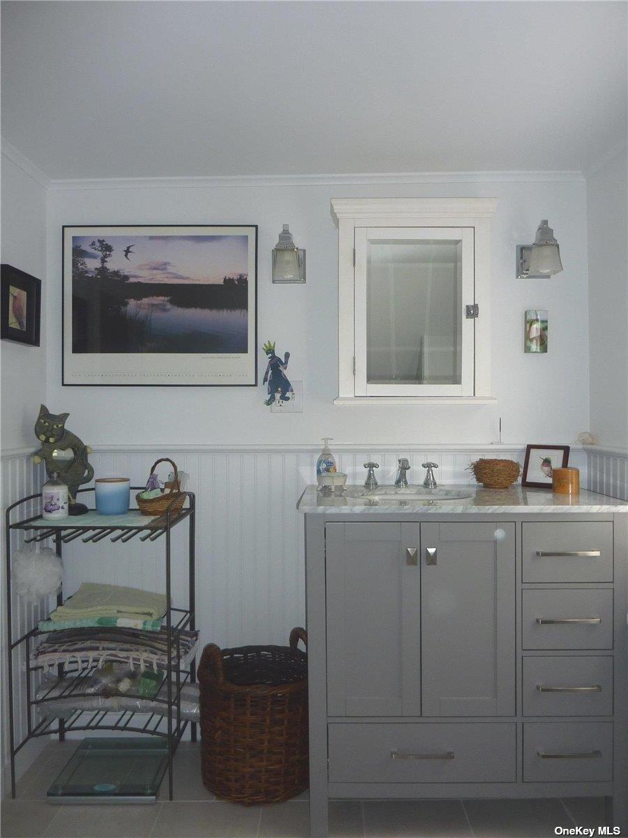 165 Sterling Street, Greenport, NY 11944