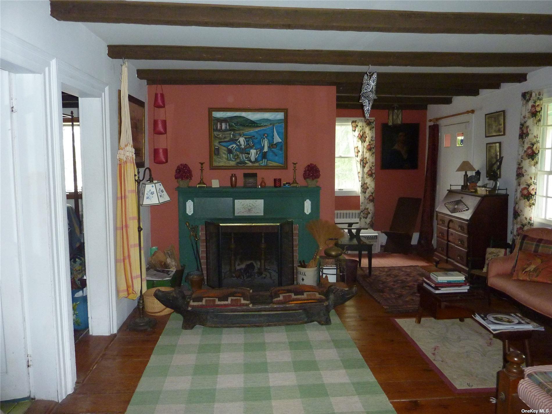 165 Sterling Street, Greenport, NY 11944