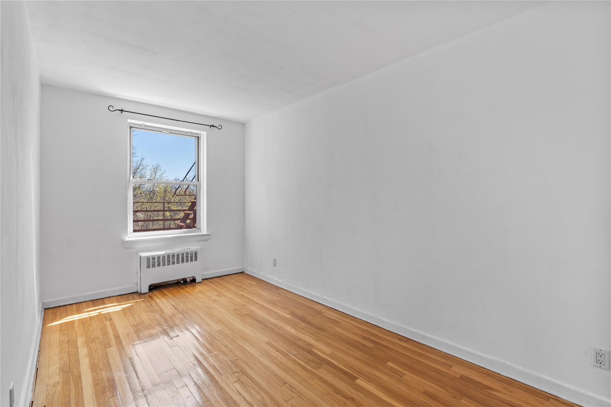 1 Vincent Road # 4C, Bronxville, NY 10708