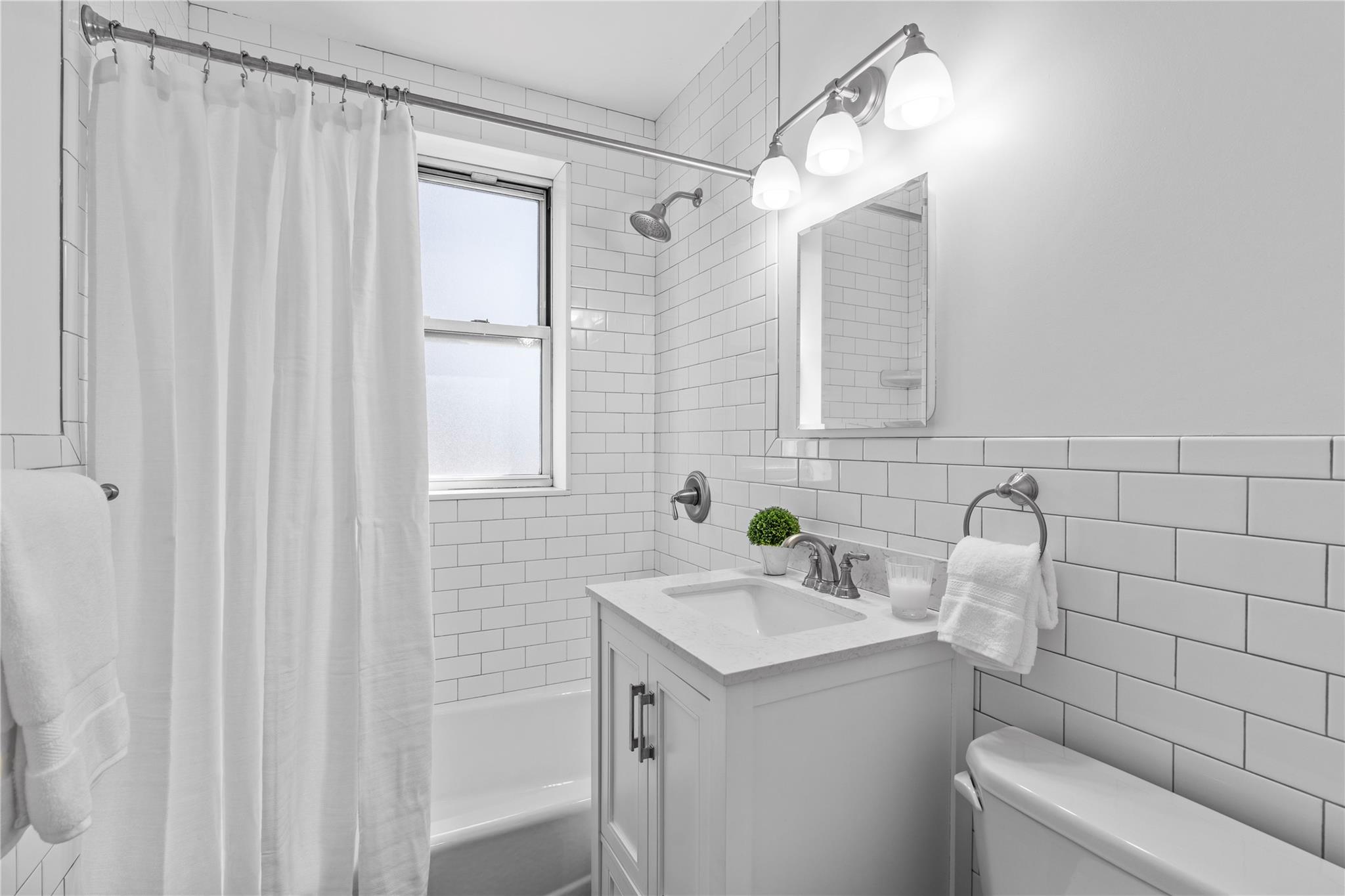 1 Vincent Road # 4C, Bronxville, NY 10708