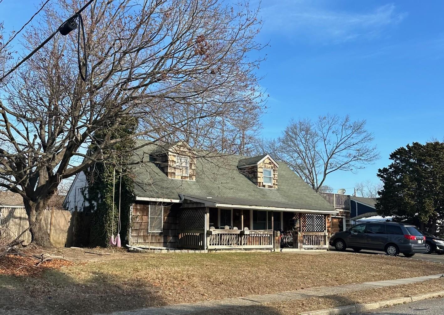 63 Rush Street, Port Jefferson Station, NY 11776