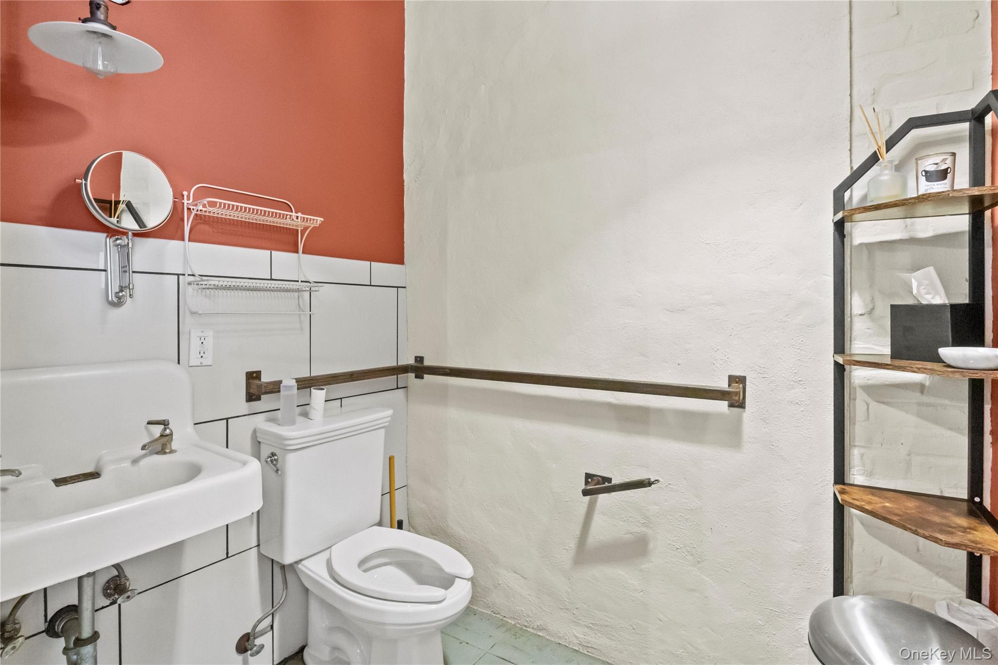 338 Hamilton Avenue, Brooklyn, NY 11231