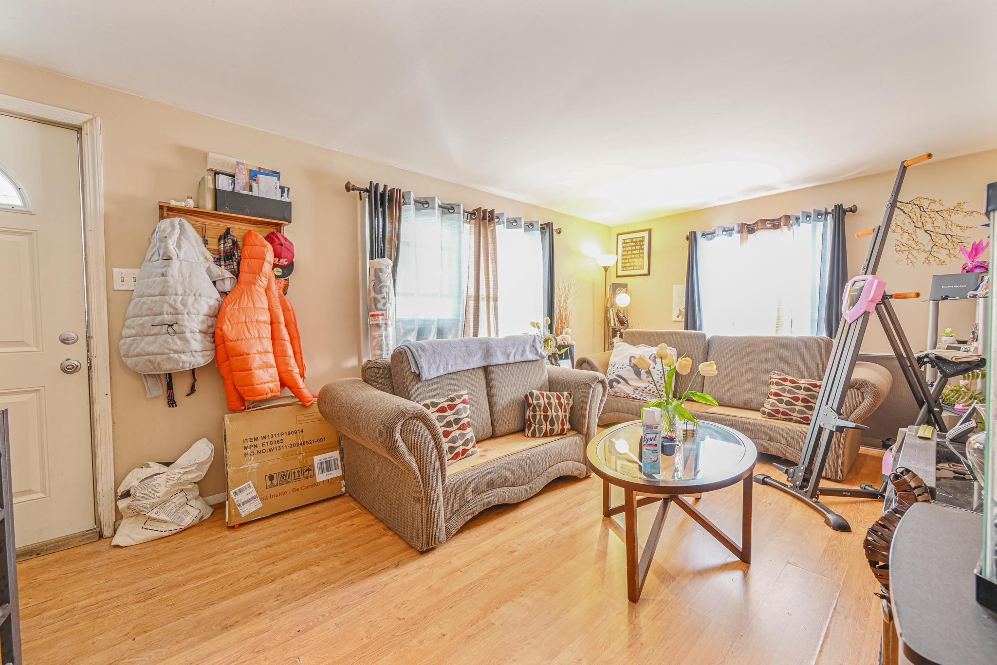 20 E Pine Street, Long Beach, NY 11561