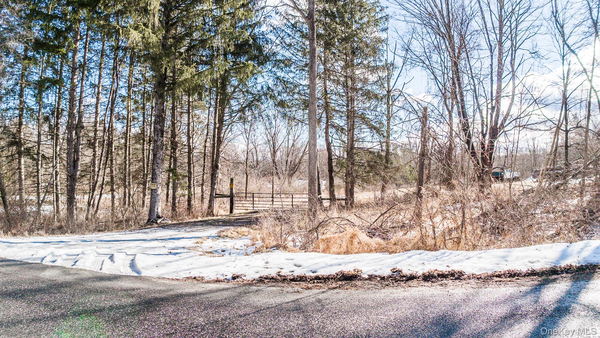 64 Seaman Road, Middletown, NY 10941