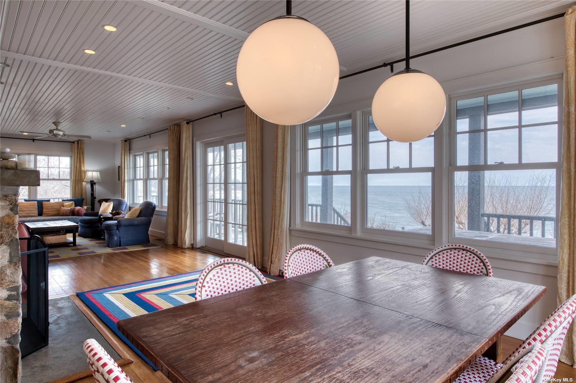 2100 Youngs Road, Orient, NY 11957