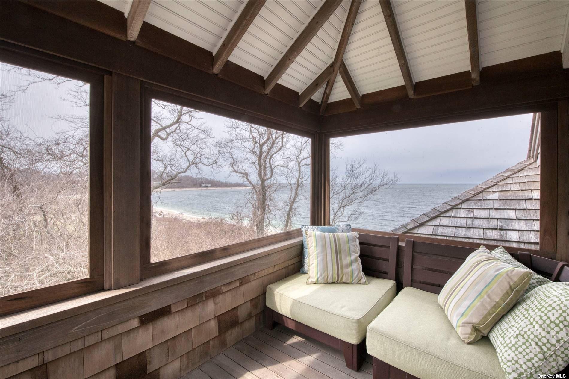 2100 Youngs Road, Orient, NY 11957