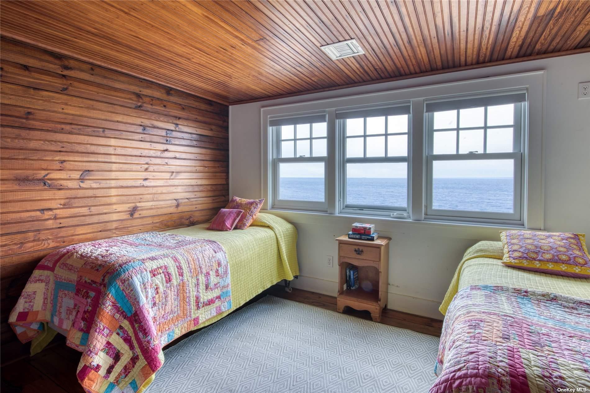 2100 Youngs Road, Orient, NY 11957