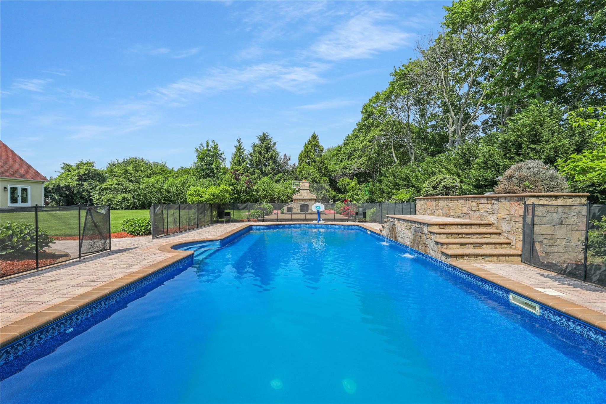 11 Dogwood Lane, East Moriches, NY 11940