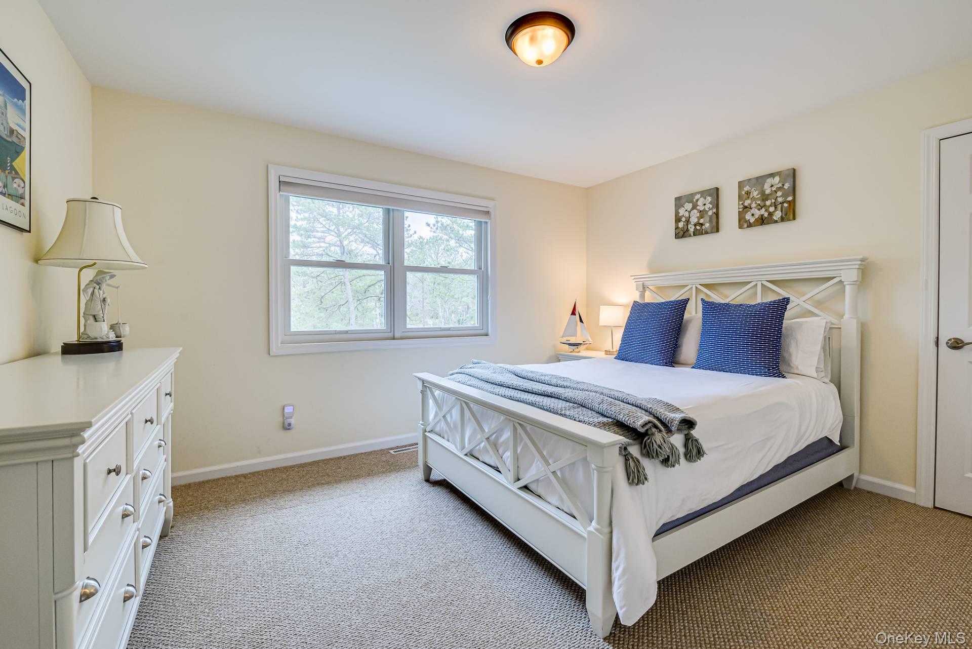 18 Lakeside Lane, Westhampton, NY 11977