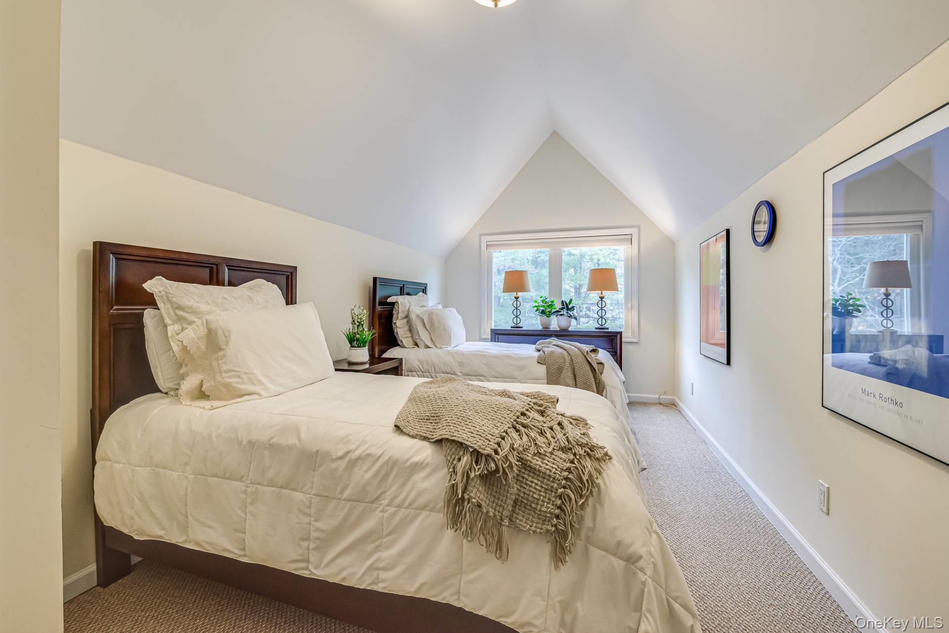 18 Lakeside Lane, Westhampton, NY 11977