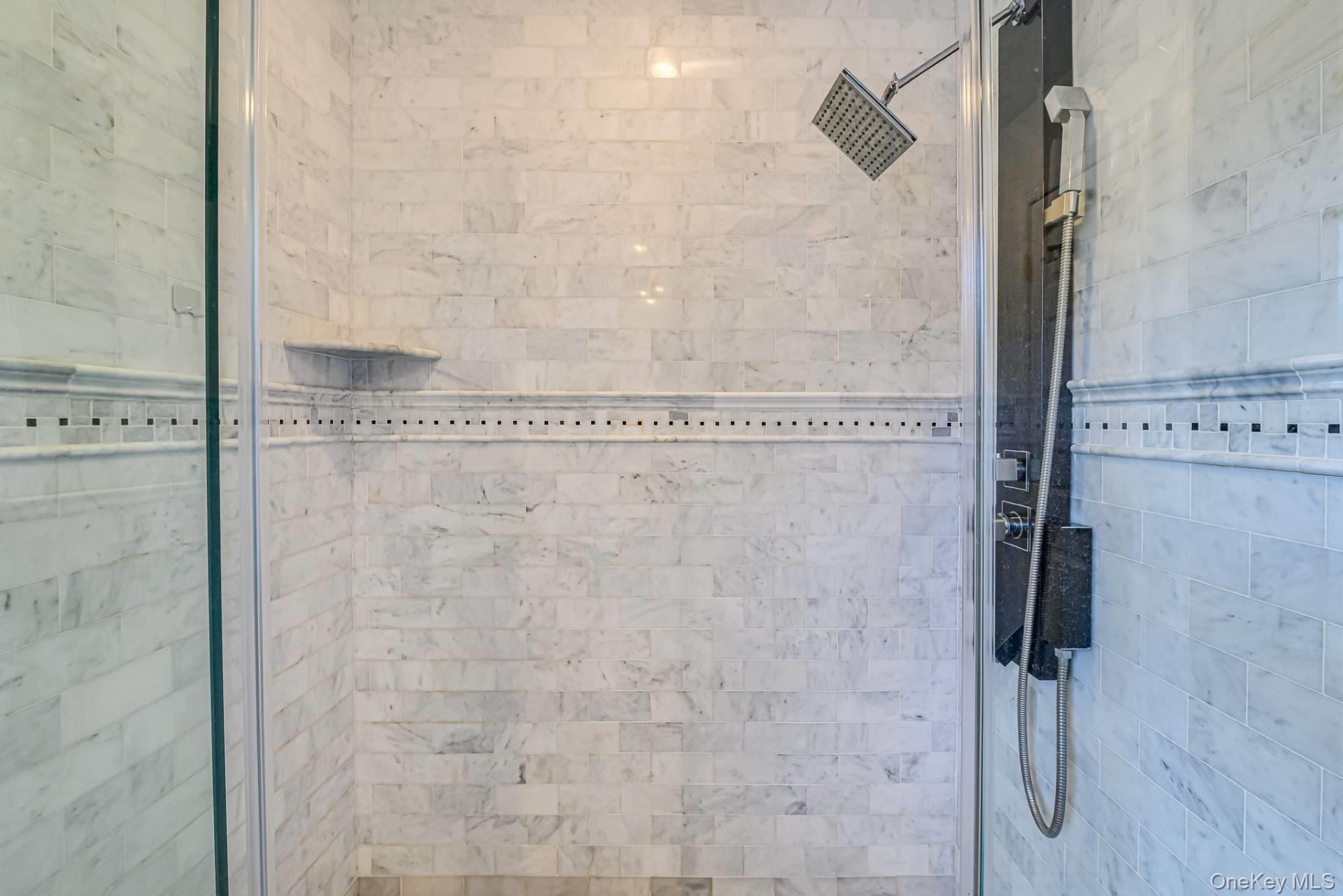 18 Lakeside Lane, Westhampton, NY 11977