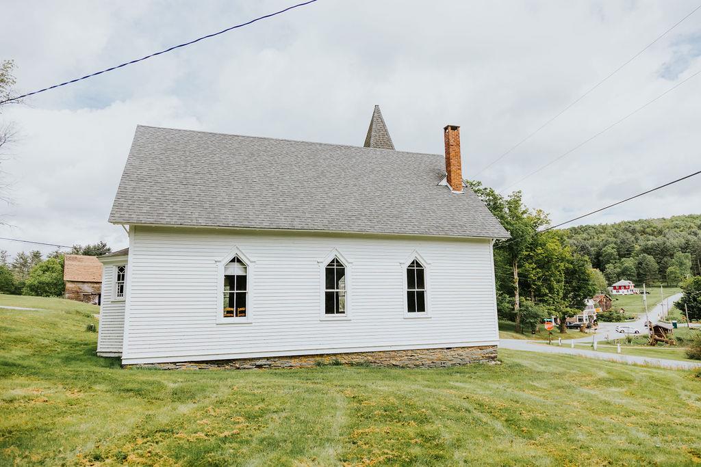 781 Skipperene Road, Cochecton Center, NY 12726