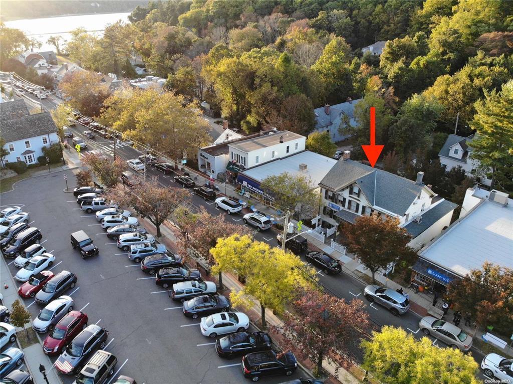 123 Main Street, Cold Spring Harbor, NY 11724