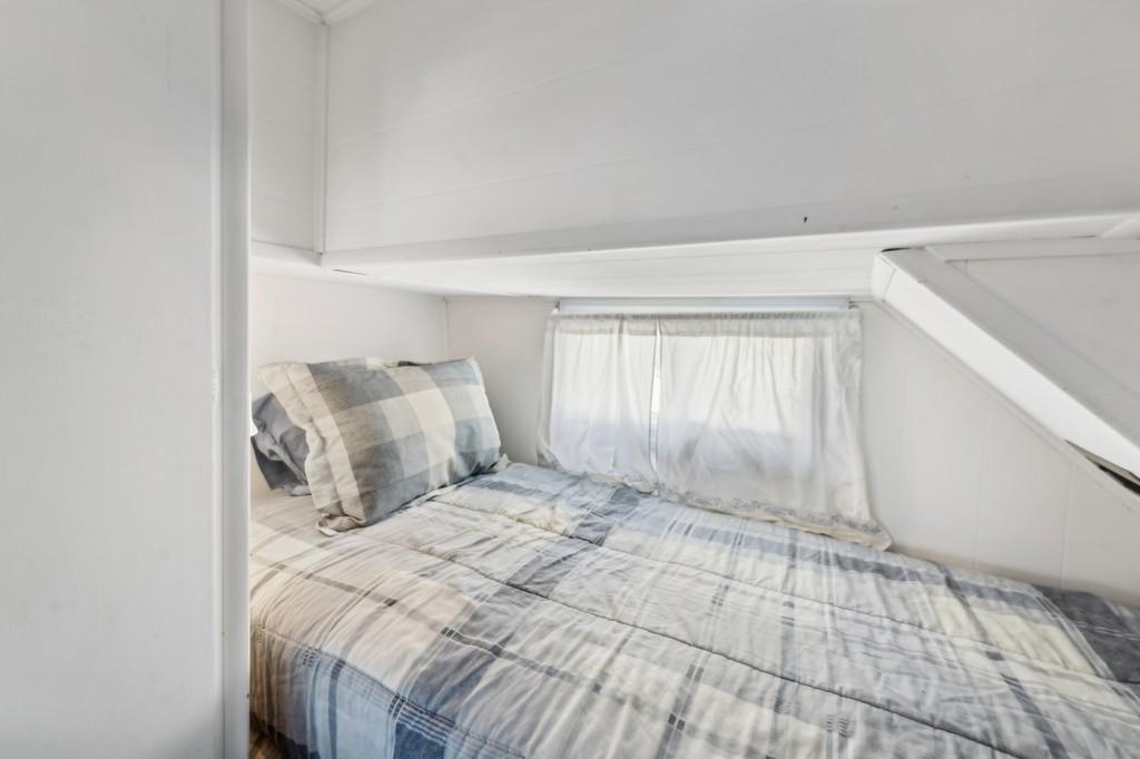 53 Crassen Boulevard # Park Ave unit #3, Amagansett, NY 11930