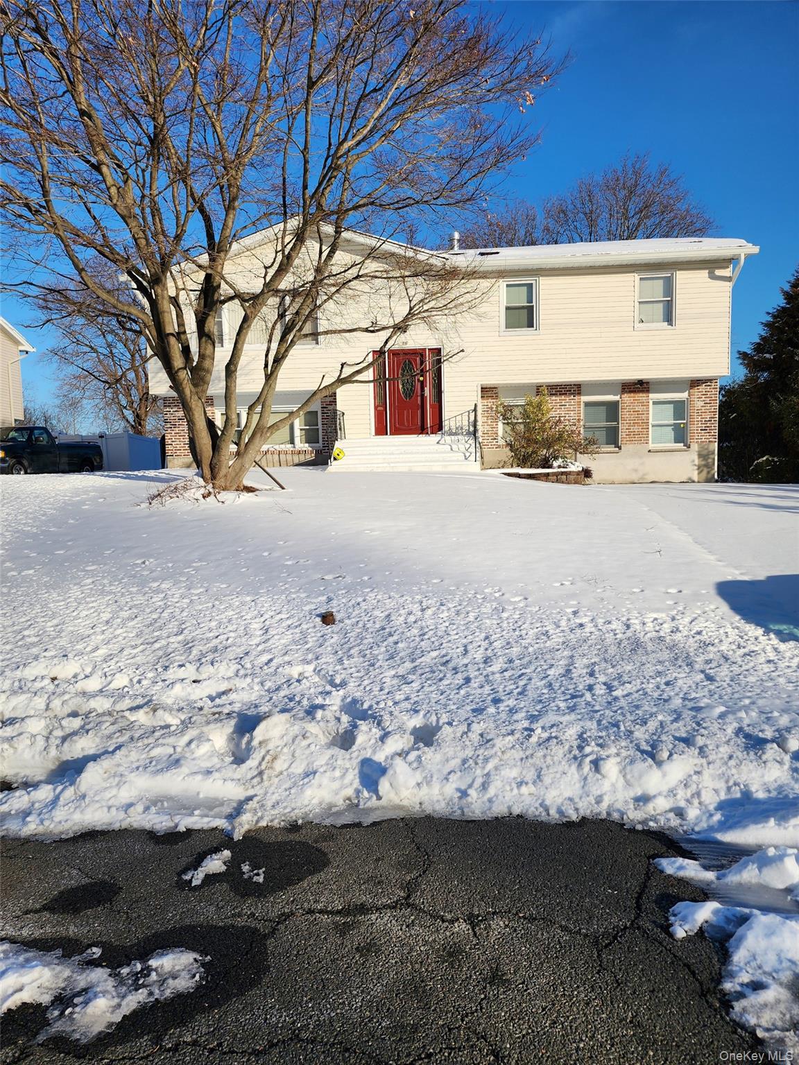 16 Lamborn Avenue, Congers, NY 10920