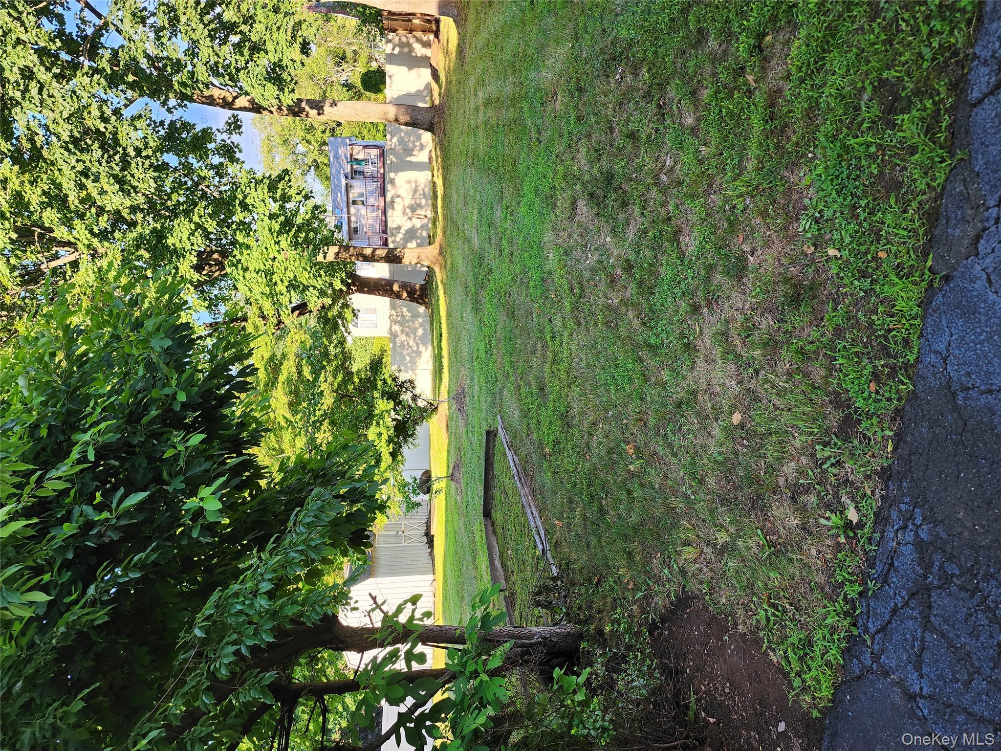 16 Lamborn Avenue, Congers, NY 10920