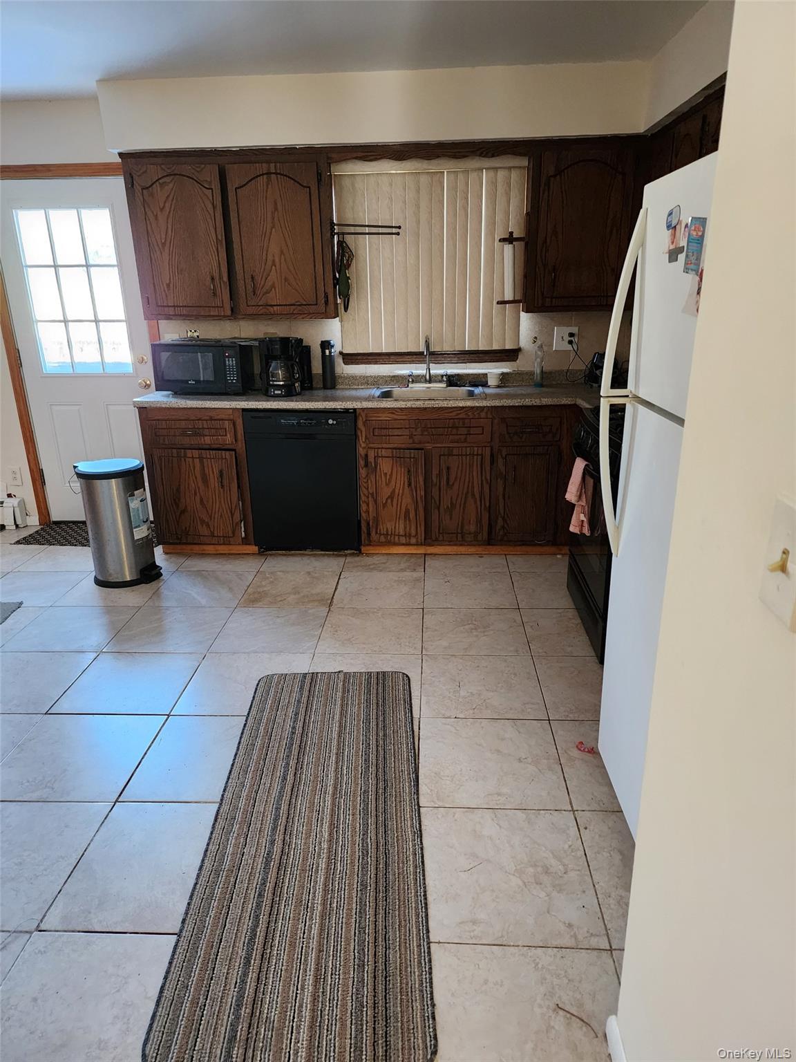 16 Lamborn Avenue, Congers, NY 10920