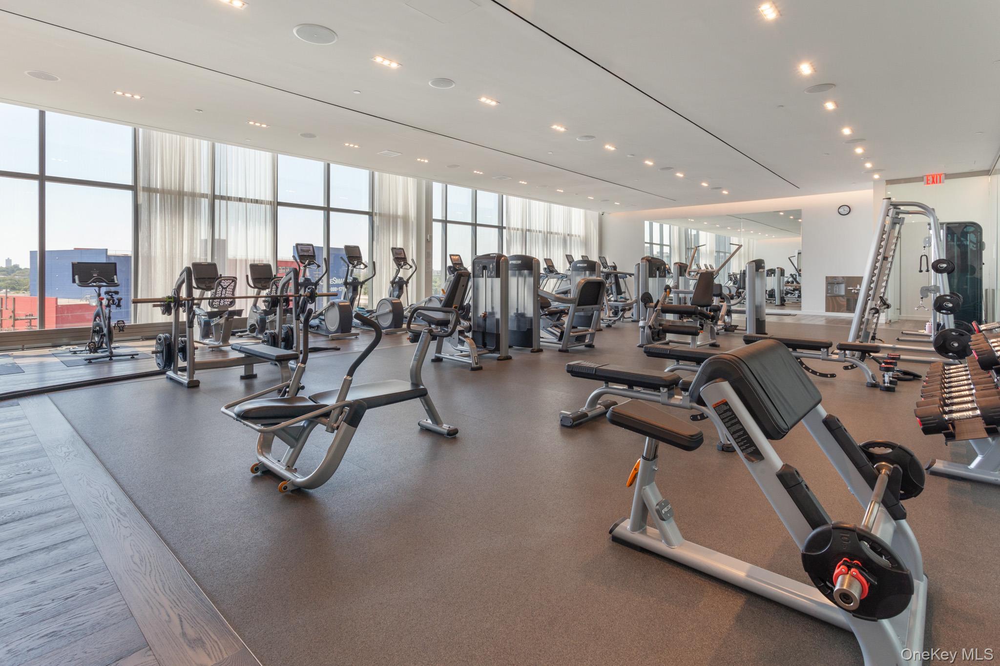 131-01 40 Road # 17S, Flushing, NY 11354